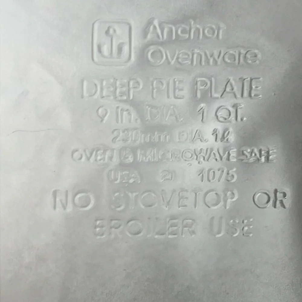 Anchor Hocking Ovenware Deep Pie Plate 9” 1 quart